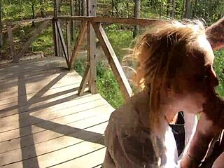 Black Lynn films Vicky Sixxx sucking me in a public place 😍