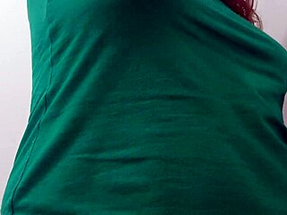 Arrume-Se Comigo Para Iniciar Um Show Ao Vivo