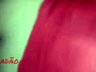 Story of a talented lady with a greedy mouth unfolds.