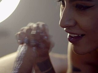 Fucking with a big cock in my mouth 😏