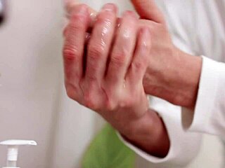 This petite teen 18+ got creampied during her massage session