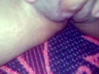 masturbacion with intense pleasure