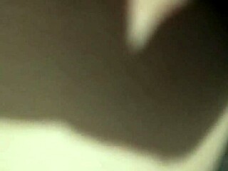 White woman receives excellent service.