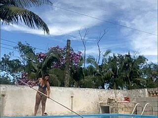 Exhibitionist Flashes Big Pussy All Day to Workers