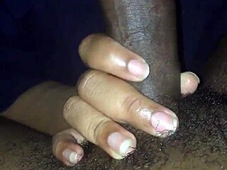 Deepthroat-älskare suger djupt