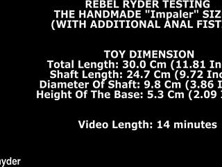 Big ass girl impaled on handmade dildo with anal fisting