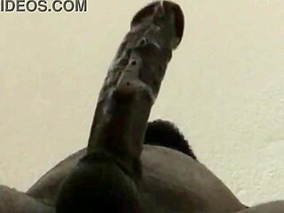 gay guy cums on ass while sucking