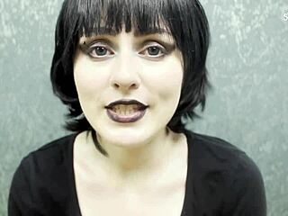 Horny goth Mavis Dracula seduces you to fuck her pussy 😈