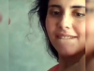 Gostosa Asian Ebony Mix in Steamy Japanese Encounter