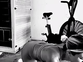 Creeper performs intense ass workout routine