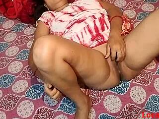 สาวเบงกาลีสวยๆ ช่วยตัวเองแล้วเย็ดในคลิปโฮมเมดสุดเดือด