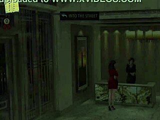 Fashion business featuring curvy mature models