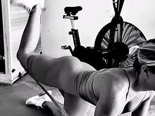 الكريبر يعمل تمارين طيز عنيفة جداً