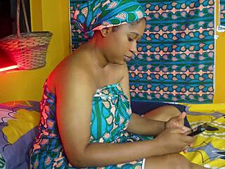 Horny milf wants big cock!