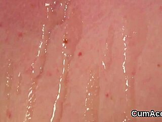 Naughty hottie swallows cum in blowbang, swaps jizz