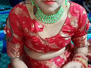 Zakaj bhabhiji izmišljajo izgovore za kopalniške užitke?