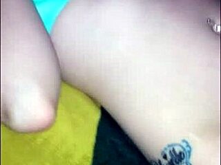 Little Layla tries her first anal experience