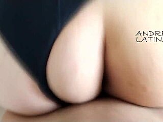 Latina BBW gets fucked in doggy style position