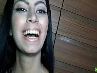 atriz pornô deliciosa também passou aqui na minha pica - zarah santti