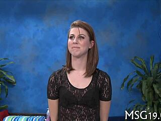 I'm Overwhelmed by This Supple Beauty Taking Deep Insertion