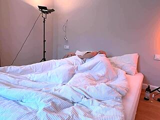 Andre Love wakes up with blowjob!