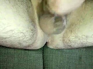 JERKING OFF my huge uncircumcised cock