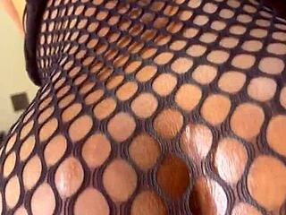 Petite Bubble Butt Riding Dildo!