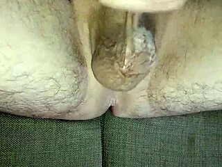 JERKING OFF my huge uncircumcised cock