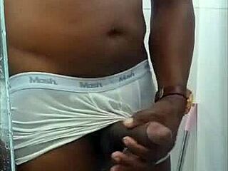 Nego Rubi Pauzudo Shows His Big Thick Cock