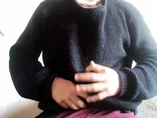 Maluma Shaking It And Moaning In Amateur. With intense moves!