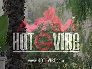 i'm this curvy brunette, fingering my wet pussy with toys outside.