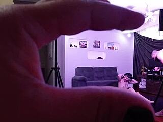 i'm alice drummond, novinha magrinha loving rola in cu and buceta backstage