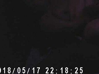 AMATEUR GUY FUCKING HIS GIRLFRIEND IN HOMEMADE VIDEO