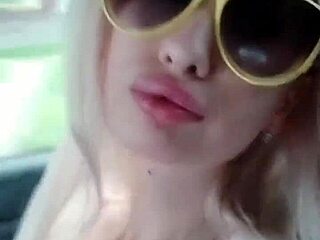 Feeling So Sexy With Curvy Latina Milf Elza Kom's Big Tits Fetish.