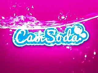 milf y chico en la bañera