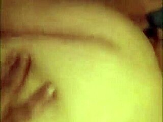 Varajoča BBW žena jebe svojega novega ljubimca