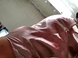 ชอบเป็นราชินีดูดควยแต่งงาน ดูดควยใหญ่ POV กับเมียมิลฟ์ร้อน Aimee