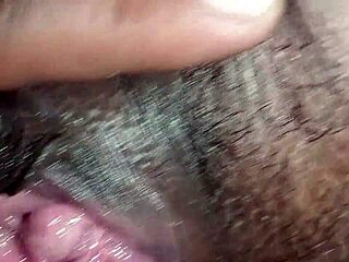 बूढ़ा मर्द ब्रूनेट मेड के साथ हॉस्टल में रसीली चुदाई में डूबा 😈