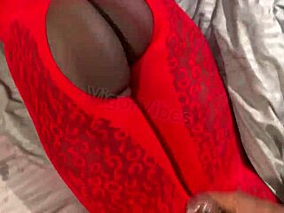 יו, תראו את ה-BBW עם התחת הגדול הזה בפעולה עסיסית מלאה