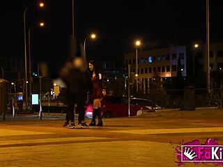 amanda luxor on sexy hunt for young dude 😏