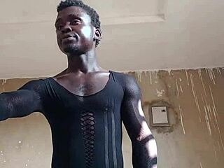 Kwameoppong65 dances with big cock heating the day