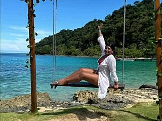 Babe Ebony Rakus Batang Orang Asing