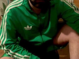 Lextalon's sexy boy masturbates naked for you all, so hot!