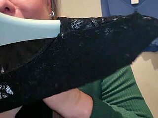 tattooed milf slut drinks piss as toilet while shopping 😈