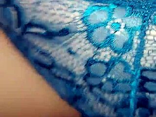 Latina Mature Milf Masturbates