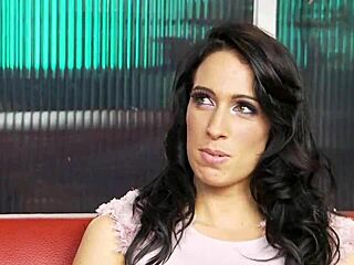 Yo, Leila Bee and Linsey McKenzie rock a hot threeway with toys! 😜