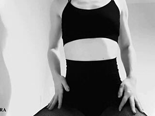 German brunette teases ass and feet in fishnets