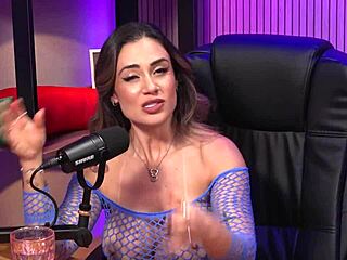 Busty Hottie Wants Anal At Any Cost