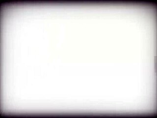 Cassidy Klein si trasferisce con Jelena Jensen e Sarah Vandella intensamente