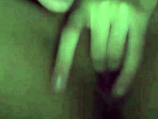 What a sexy virtual girl for everyone!